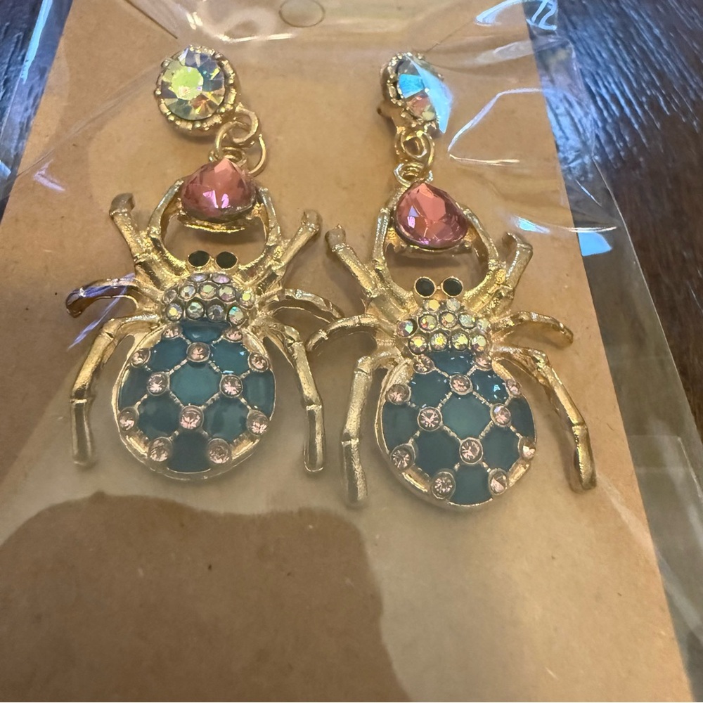 2/$29 or 3/$39 NWOT Gold Jeweled Spider Earrings - Picture 3 of 8